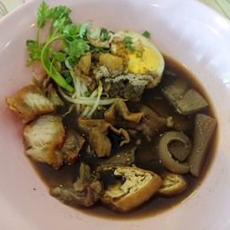 เกาเหลาก๋วยจั๊บ