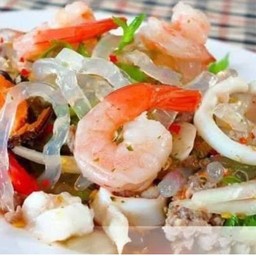 ยำทะเลเส้นแก้ว