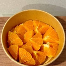ผลไม้สดพรีเมี่ยมพร้อมทาน Fresh fruits