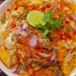 ข้าวไข่ข้น ยำปลากระป๋องงง