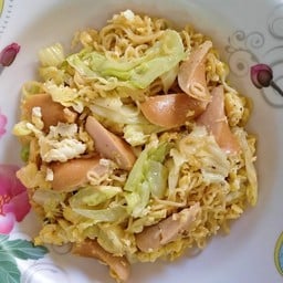 ผัดมาม่า