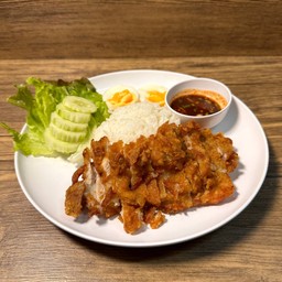 ข้าวหน้าไก่ทอด
