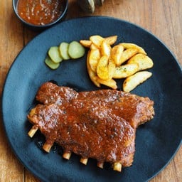 BBQ Pork Ribs (ซี่โครงหมูย่างซอสบาร์บีคิว)