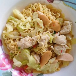 ยำมาม่า