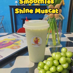 ไชน์มัสแคท สมูทตี้