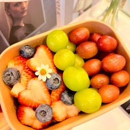 สตอเบอรี่+องุ่นเขียวออสเตรเลีย+องุ่นแดง