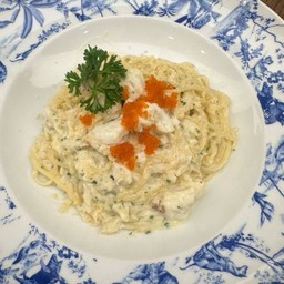 สปาเกตตี้คาโบนาร่าเนื้อปู