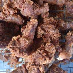 แม่ผา ส้มตำห้าแยก