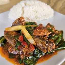 ข้าว คะน้าปลากระป๋อง