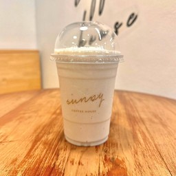 กล้วยหอมอัลม่อนด์  banana almond smoothies