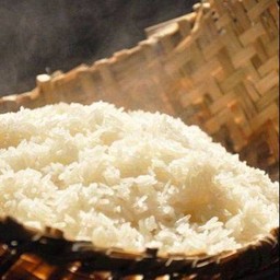 ข้าวเหนียว 4 ห่อ