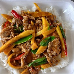 พริกแกงเนื้อหน่อไม้ ( รับเปนกับข้าว)