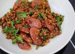 ผัดกะเพรากุนเชียงหมูสับ ( กับข้าว )