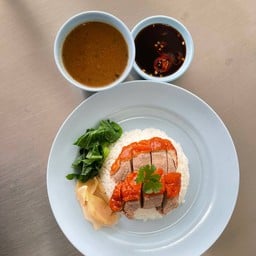 ร้านสาย5 เป็ดย่าง หมูแดง หมูกรอบ