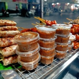 ตังตุง 1,000,000 หมูปิ้งโบราณตลาดสดสารคาม (เจ้าเก่า)
