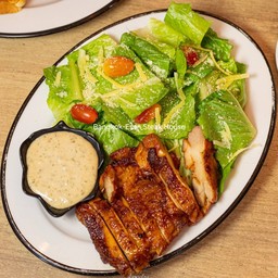 ซีซาร์สลัดไก่ย่าง