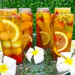 ชาผลไม้ ผลไม้เน้นๆ เปรี้ยวหวานกำลังดีทานแล้วสดชื่น