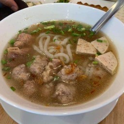 ก๋วยจั๊บญวน บ้านหมีญวน