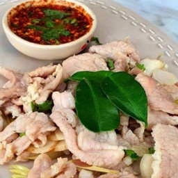 หมูและตับลวกจิ้ม