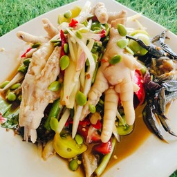 ตำปูปลาร้าตีนไก่