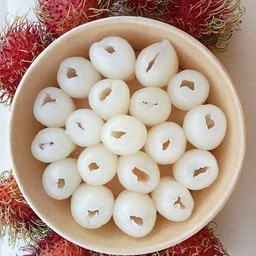 เงาะคว้านพร้อมทาน