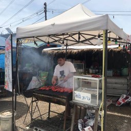 ครัวคุณนงค์อาหารตามสั่ง ไก่ปิ้ง ปลาย่าง