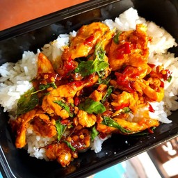 กะเพราไก่...พริกแห้ง