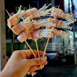 เห็ดเข็มทองพันสามชั้น