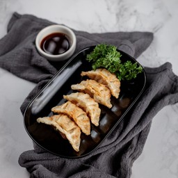 เกี๊ยวซ่า