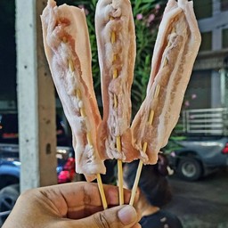 สามชั้น