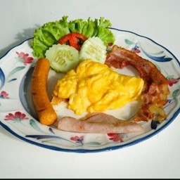 Breakfast ไข่ออมเล็ต