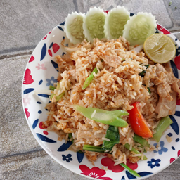 ข้าวผัดหมูชิ้น
