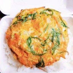 ข้าวไข่เจียวชะอม