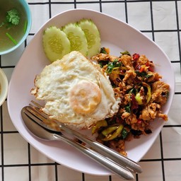 ข้าวกะเพราหมู