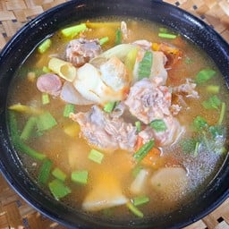 ต้มยำไก่บ้าน