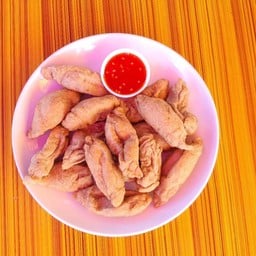 โบลูกชิ้นปลาทอด กบินทร์บุรี