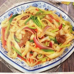 หมี่ผัดเนื้อ