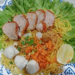 สารพัดบะหมี่ สูตรเด็ด (บ้านแฮ่)