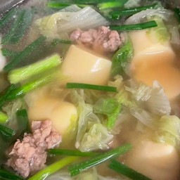 ต้มจืดเต้าหู้หมูเด้งผักกาดขาว