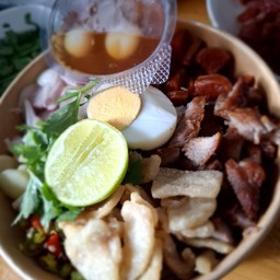 ครัวบ้านมะเหมี่ยว เอื้ออาทร1ตึก6