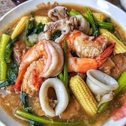 อาหารตามสั่ง ครัวคุณมิ้ว อร่อยเด็ด ซอยเจริญสุข7