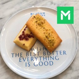 L.Financier Pistachio Rasspberry