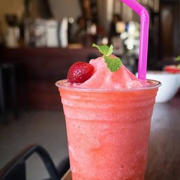 Fresh Strawberry Juice