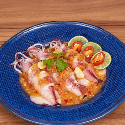 หมึกไข่นึ่งมะนาว