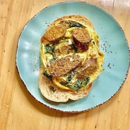 CNX Omelette สาวเชียงใหม่มาอรุณสวัสดิ์|