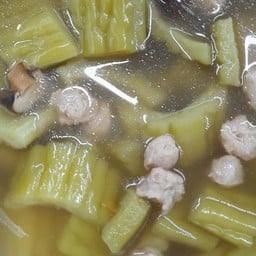 ข้าวแกงแม่ส้มแป้น