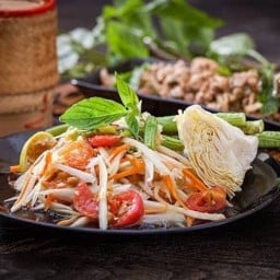 เจ้หน่อยลาบอุบล ตรงข้ามเฟื่องสุข 2