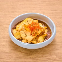 มันฝรั่งทอดราดชีส