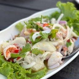 ยำวุ้นเส้นรวมมิตร