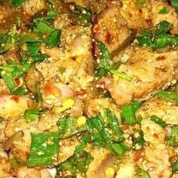 ย่างก้อยหมูขม